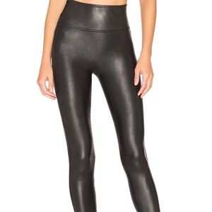 $98 NWOT Spanx Black Faux Leather Leggings 2437 Size SMALL